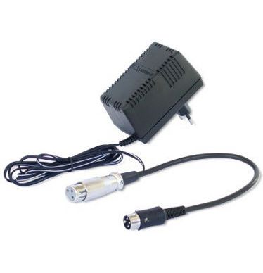 Carica batterie/alimentatore