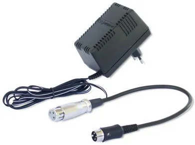 Battery charger for FA-01