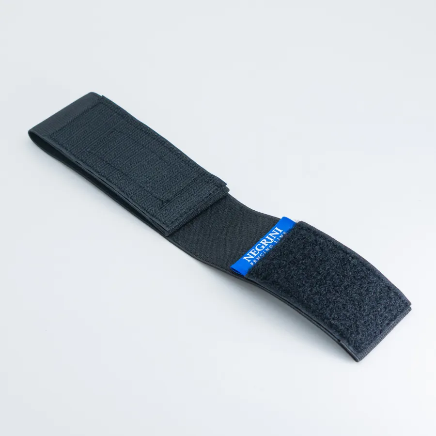 Mask fastening band
